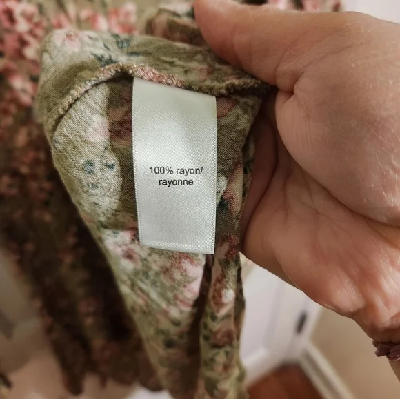 Maurices Floral Hi-low Tank Size 2X - Picture 7 of 7